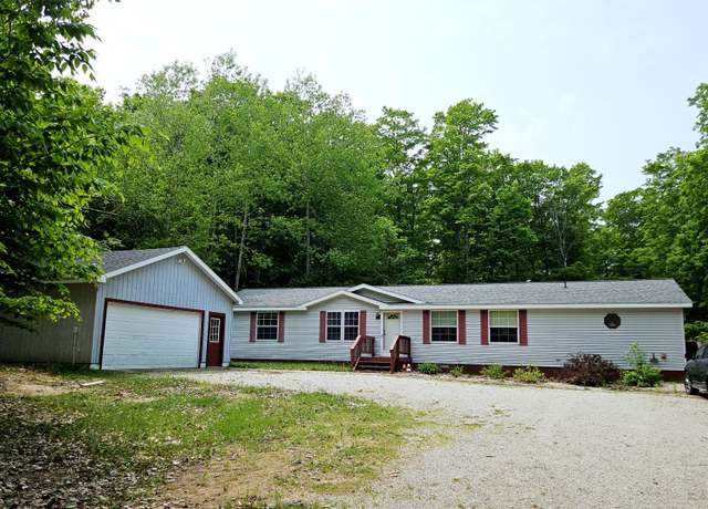 Property at N9400 Bon-i-quay, Curtis, MI 49820, 3 beds, 2 baths