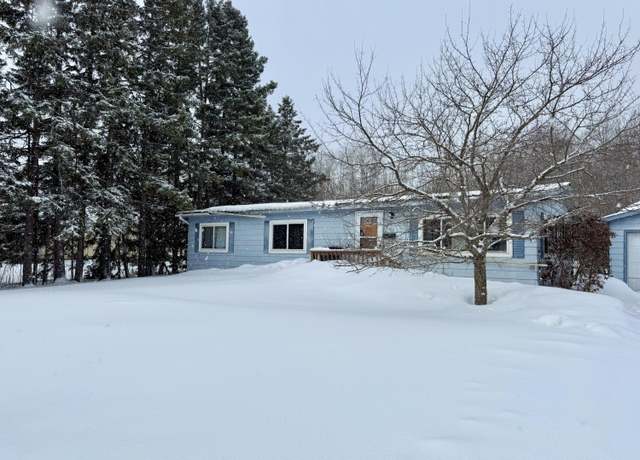 Property at 1608 Young St, Sault Ste Marie, MI 49783, 2 beds, 1 bath