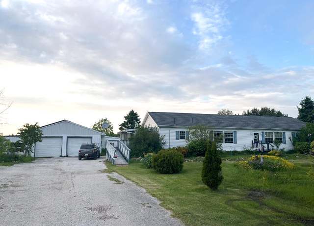 Property at 1558 W 7 Mile Rd, Sault Ste Marie, MI 49783, 3 beds, 2 baths