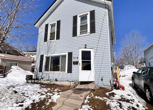 Property at 218 Arlington St, Sault Ste Marie, MI 49783, 3 beds, 1 bath