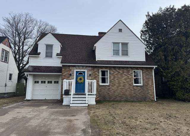 Property at 217 Hursley St, Sault Ste Marie, MI 49783, 3 beds, 1.5 baths