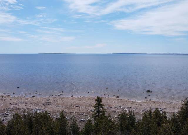 Property at 312 Pontchartrain Trl, Hessel, MI 49745