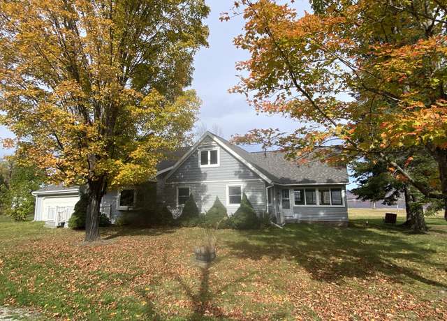 Property at 8527 E Northshore Dr, Sugar Island, MI 49783, 3 beds, 2.5 baths