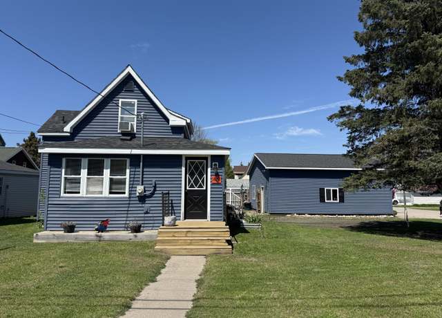 Property at 1602 W 6th Ave, Sault Ste Marie, MI 49783, 3 beds, 1.5 baths