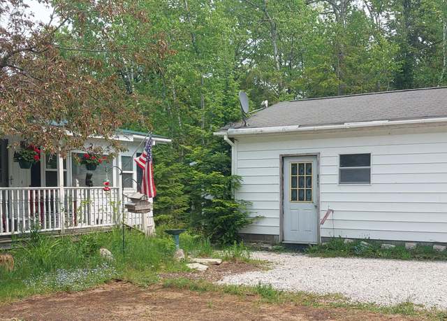Property at 2049 S Crow Point Ln, Cedarville, MI 49719, 3 beds, 1 bath