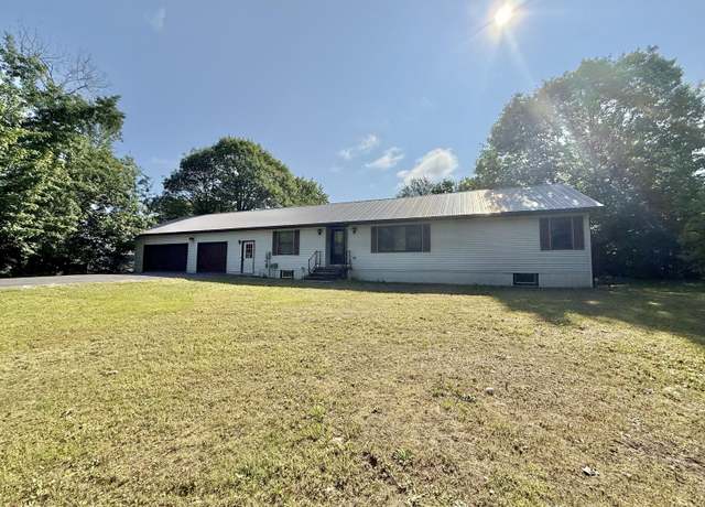 Property at 1901 W 16th St, Sault Ste Marie, MI 49783, 2 beds, 1 bath