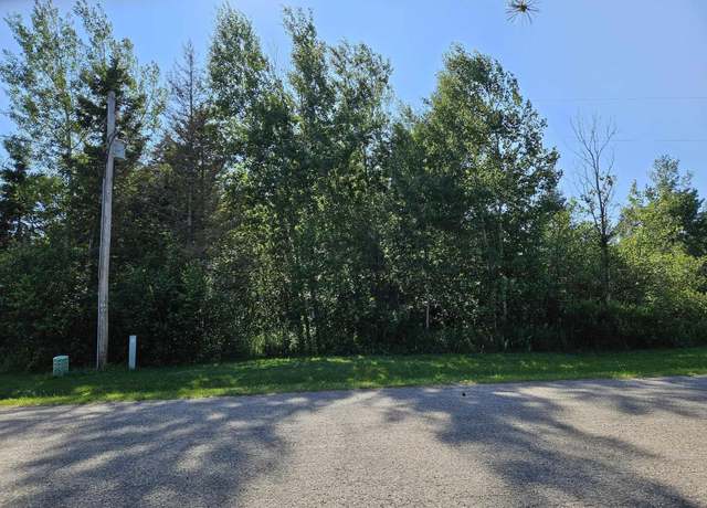 Property at 3032 S Frances St, Sault Ste Marie, MI 49783