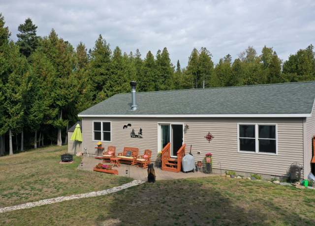 Property at 18640 M-134, De Tour Village, MI 49725, 3 beds, 2 baths