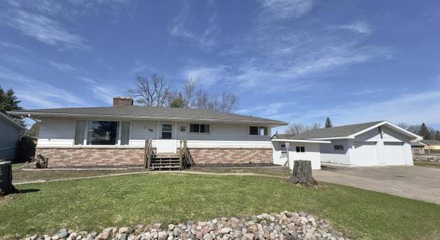 Photo of 2002 John St, Sault Ste Marie, MI 49783
