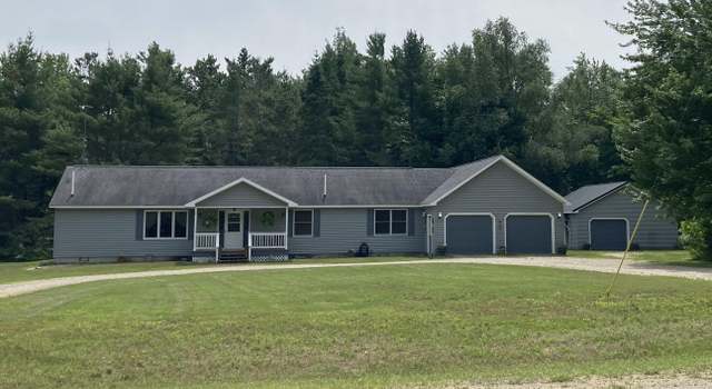 Photo of 611 W 20 Mile Rd, Sault Ste Marie, MI 49783