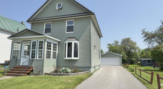 Photo of 533 Maple St, Sault Sainte Marie, MI 49783