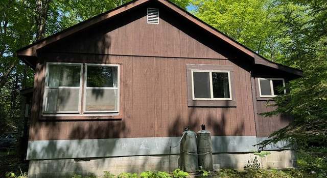 Photo of N8506 Borgstrom Rd, Engadine, MI 49827