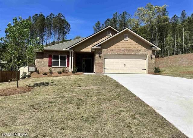 Property at 444 Southern Oaks Dr #29, Macon, GA 31216, 5 beds, 3 baths