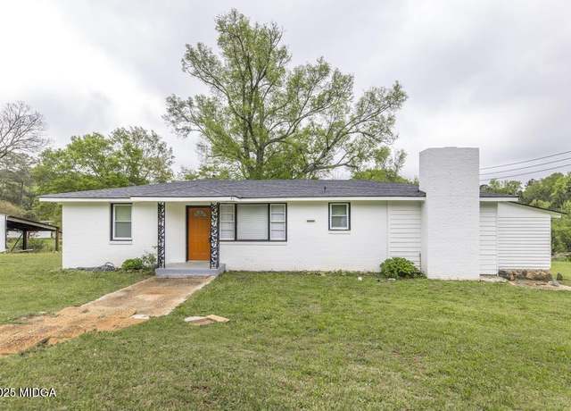 Property at 4260 Villa Ave, Macon, GA 31204, 3 beds, 2 baths