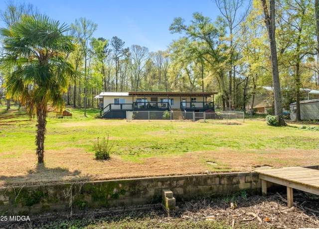 Property at 532 Henry Higgins Rd, Jackson, GA 30233, 4 beds, 2 baths