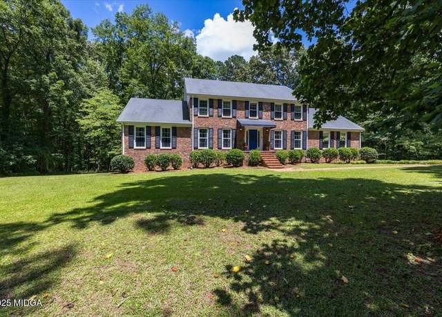 Property at 1177 Lucky Debonair Dr, Macon, GA 31210, 5 beds, 4 baths