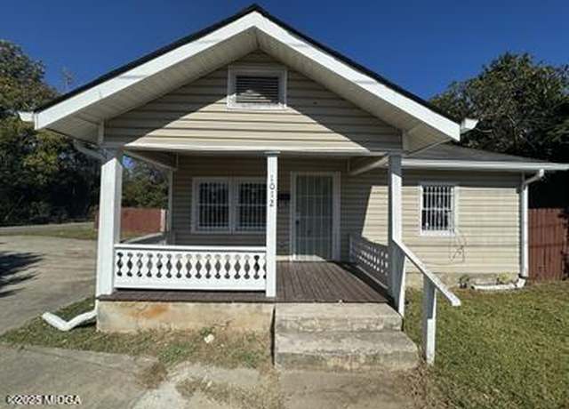 Property at 1012 Emery Hwy, Macon, GA 31217, 2 beds, 1 bath