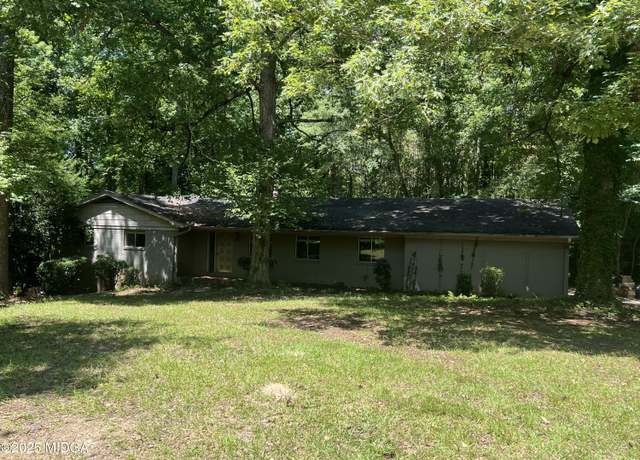 Property at 128 Rivoli Woods Drive Dr, Macon, GA 31210, 3 beds, 2 baths