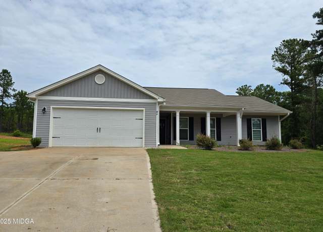 Property at 754 Lake Laurel Rd NE, Milledgeville, GA 31061, 3 beds, 2 baths