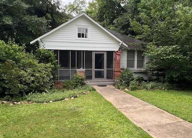 Property at 162 Parkwood Ave, Macon, GA 31210, 3 beds, 2 baths