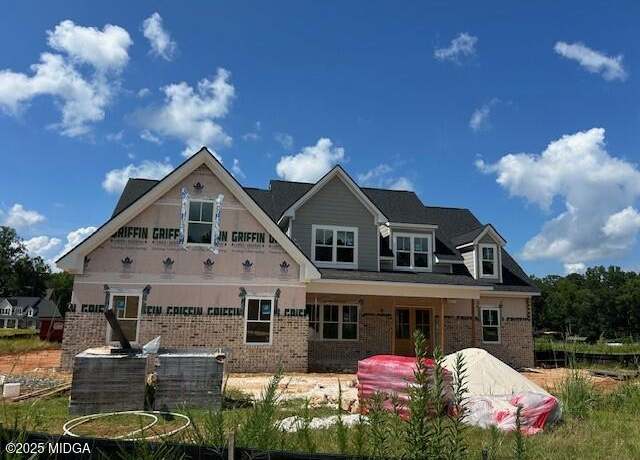 Property at 136 Camden, Macon, GA 31210, 5 beds, 4 baths
