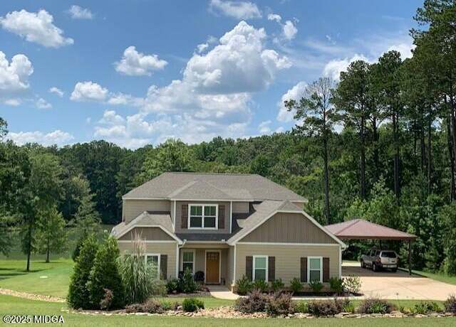 Property at 111 Jenkins Ln, Forsyth, GA 31029, 4 beds, 3.5 baths