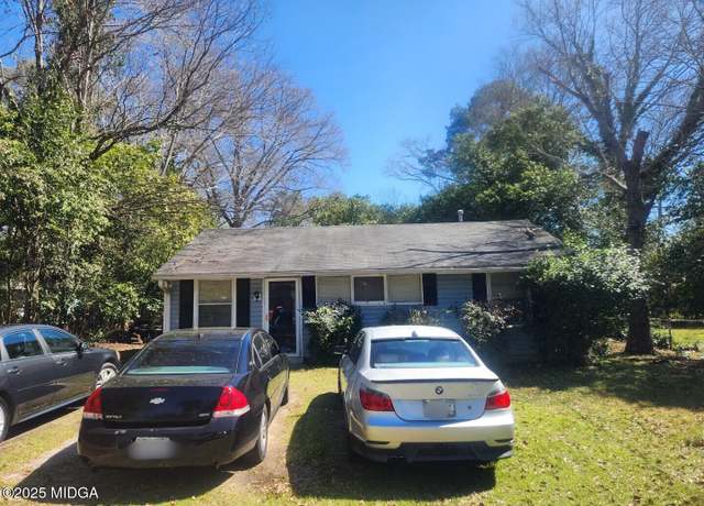 Property at 3816 Andrews Dr, Macon, GA 31206, 3 beds, 1 bath