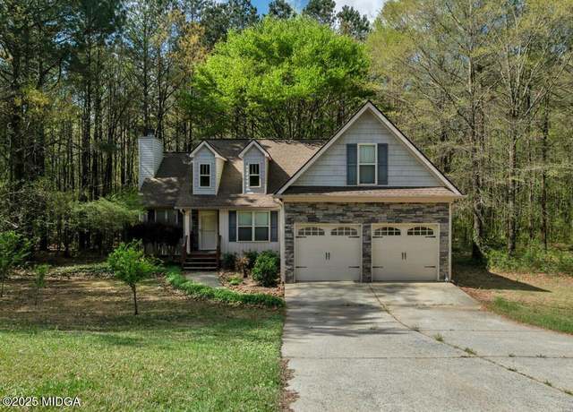 Property at 49 Kay Rd, White, GA 30184, 3 beds, 2 baths