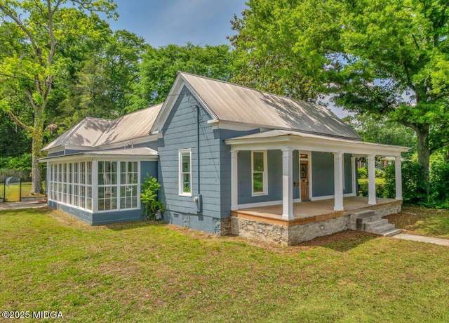 Property at 1128 Milstead Ave NE, Conyers, GA 30012, 4 beds, 2 baths