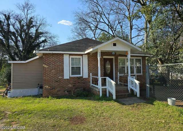 Property at 4255 Worsham Ave, Macon, GA 31206, 3 beds, 1 bath