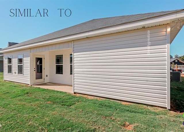 Property at 117 Red Tail Cir, Byron, GA 31008, 3 beds, 2 baths