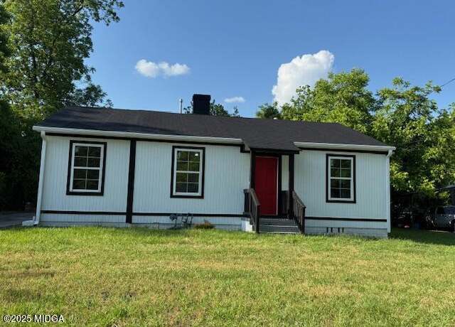 Property at 573 Villa Esta Cir, Macon, GA 31206, 4 beds, 2 baths