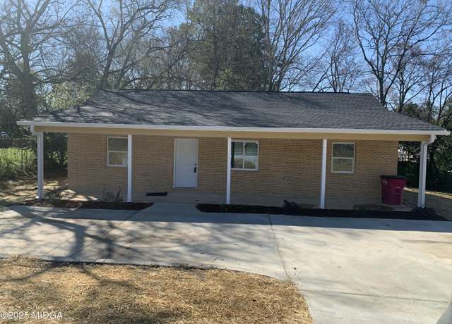 Property at 4266 Mumford Rd, Macon, GA 31204, 2 beds, 2 baths