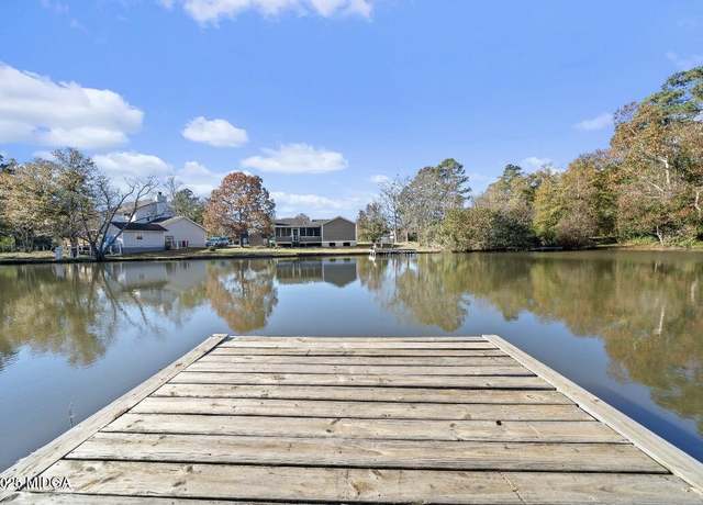 Property at 407 Clearview Ct, Macon, GA 31220, 3 beds, 2 baths