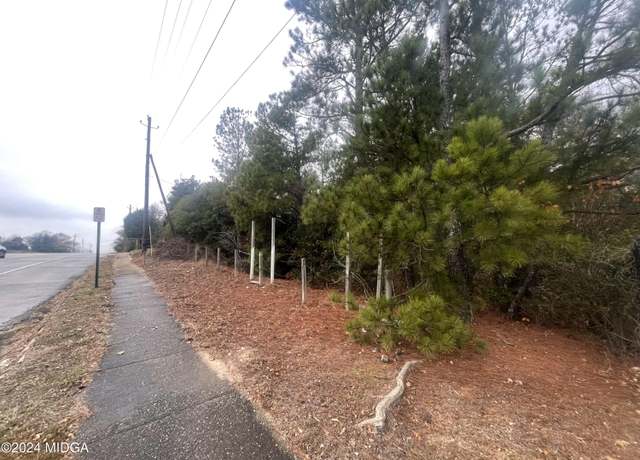 Property at 1049 Anthony Rd, Macon, GA 31204