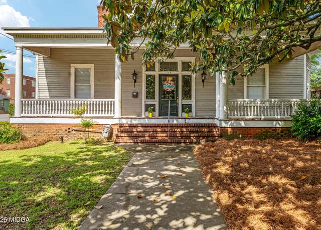 Property at 124 Hines Ter, Macon, GA 31204, 2 beds, 0.5 baths