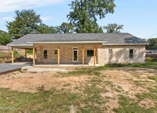 Property at 622 Arrowhead Trl, Warner Robins, GA 31088, 3 beds, 2 baths