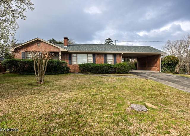 Property at 2796 Ellenwood Cir N, Macon, GA 31204, 4 beds, 3 baths