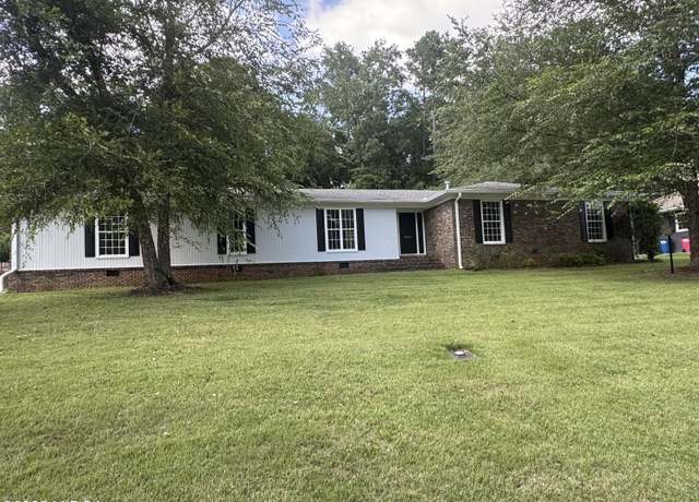 Property at 4621 Savage Creek Drive Dr, Macon, GA 31210, 4 beds, 2.5 baths