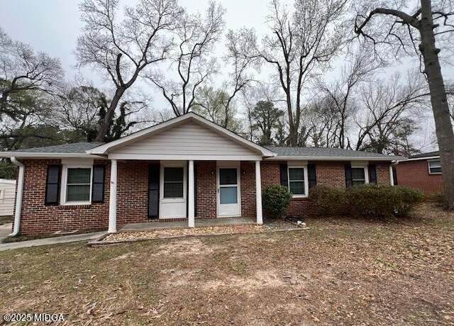 Property at 117 Marvin Blvd, Warner Robins, GA 31088, 4 beds, 2.5 baths