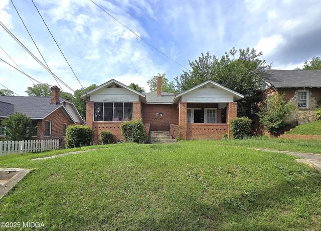 Property at 2485/2483 Beech Ave, Macon, GA 31204, 4 beds, 2 baths