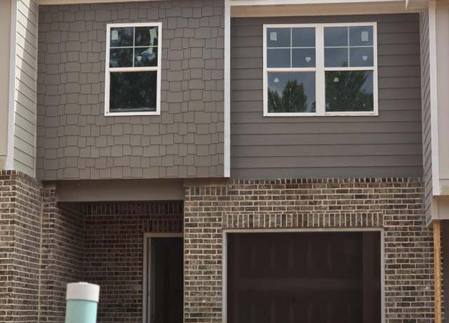 Property at 2812 Lillian Ln, Douglasville, GA 30135, 3 beds, 2.5 baths