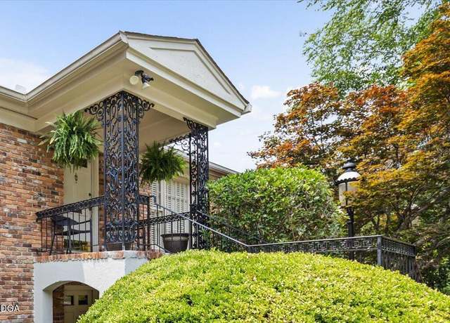 Property at 370 Vista Cir Unit C, Macon, GA 31204, 3 beds, 2 baths