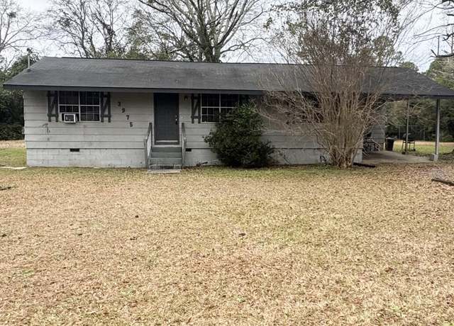 Property at 3975 Guyton St, Macon, GA 31206, 3 beds, 2 baths