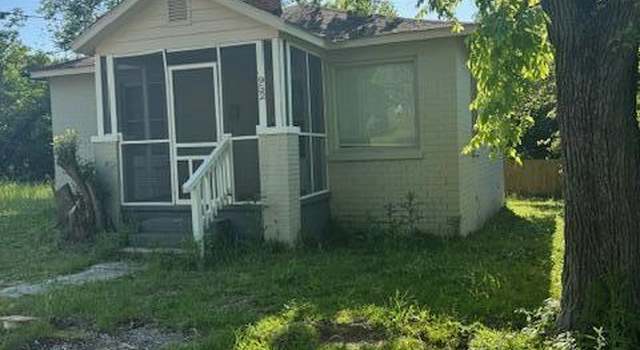 Photo of 952 Smith St, Macon, GA 31217