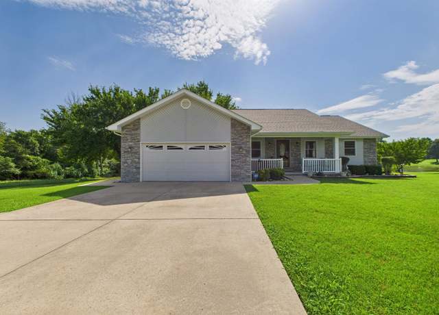 Property at 222 Spring Lake Dr, Mountain Home, AR 72653, 2 beds, 2 baths