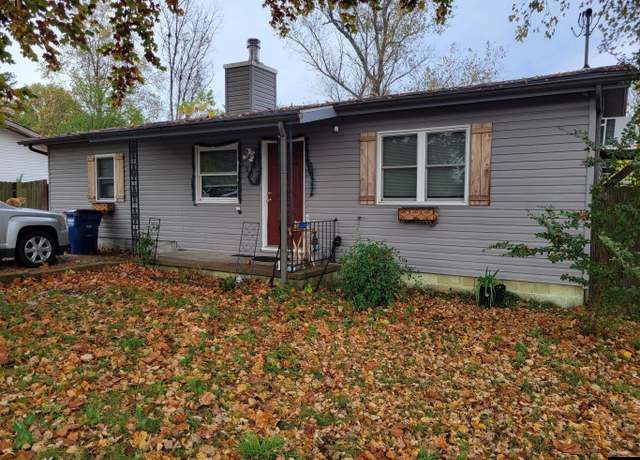 Property at 1209 South St, Mountain Home, AR 72653, 2 beds, 1.5 baths