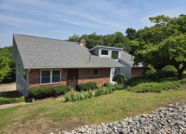 Property at 108 Elizabeth Way, Lakeview, AR 72642, 3 beds, 2.5 baths