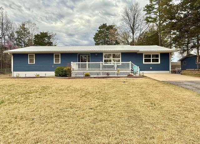 Property at 1308 Hollyhock Ln, Bull Shoals, AR 72619, 4 beds, 2 baths