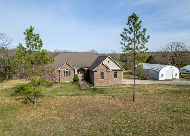 Property at 102 Heritage Rd, Mountain Home, AR 72653, 5 beds, 4 baths